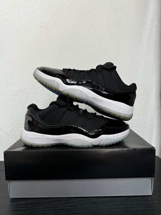 JORDAN 11 LOW SPACE JAM (USED)