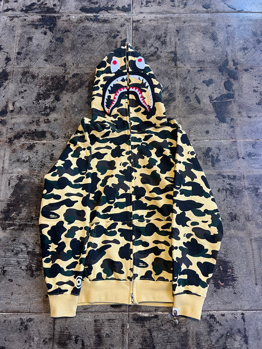 BAPE 1ST CAMO SHARK FULL ZIP