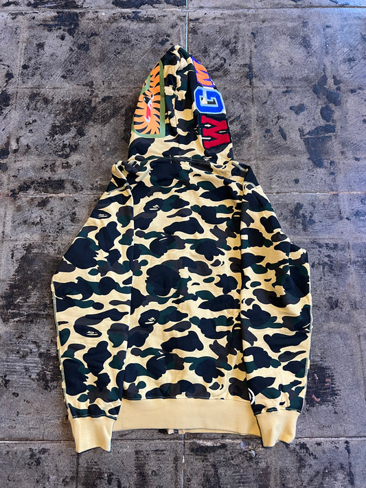 BAPE 1ST CAMO SHARK FULL ZIP