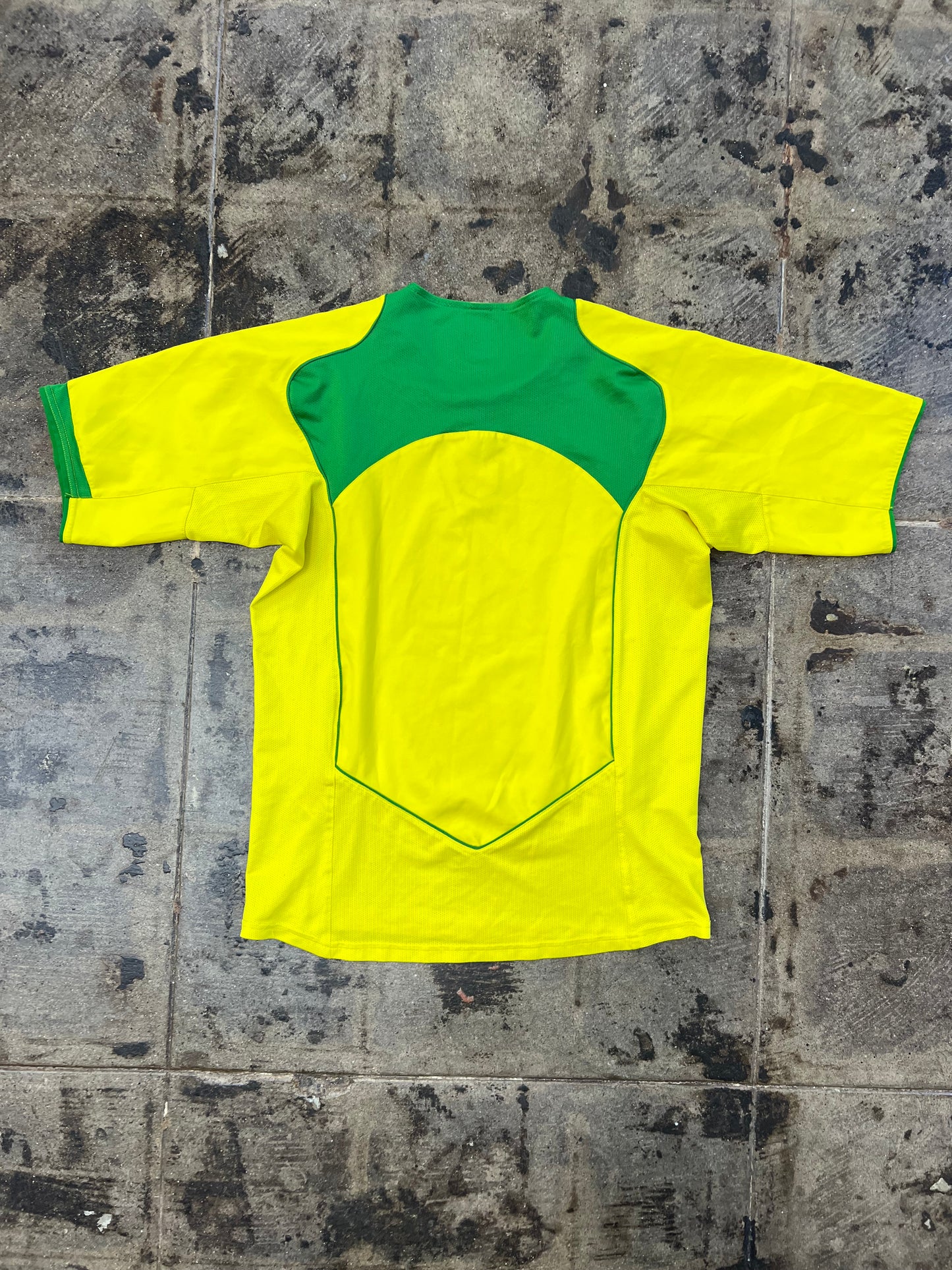 NIKE 04/06 BRAZIL HOME JERSEY