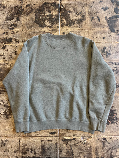 MCM CREWNECK