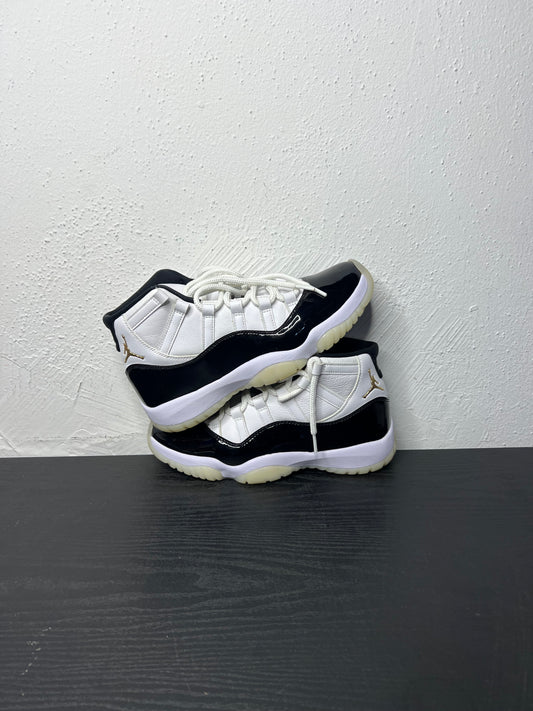 JORDAN 11 DMP GRATITUDE (USED)