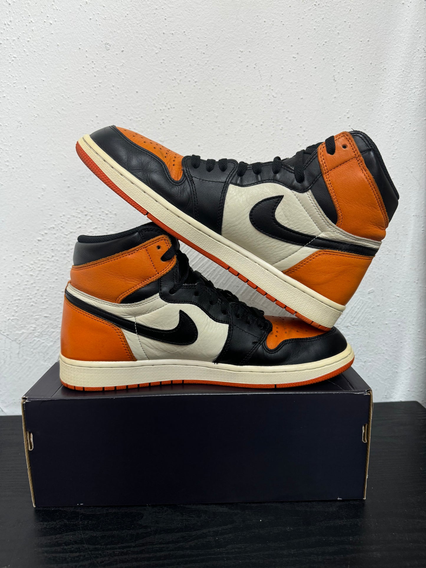 JORDAN 1 SHATTERED BACKBOARD (2018) (USED)