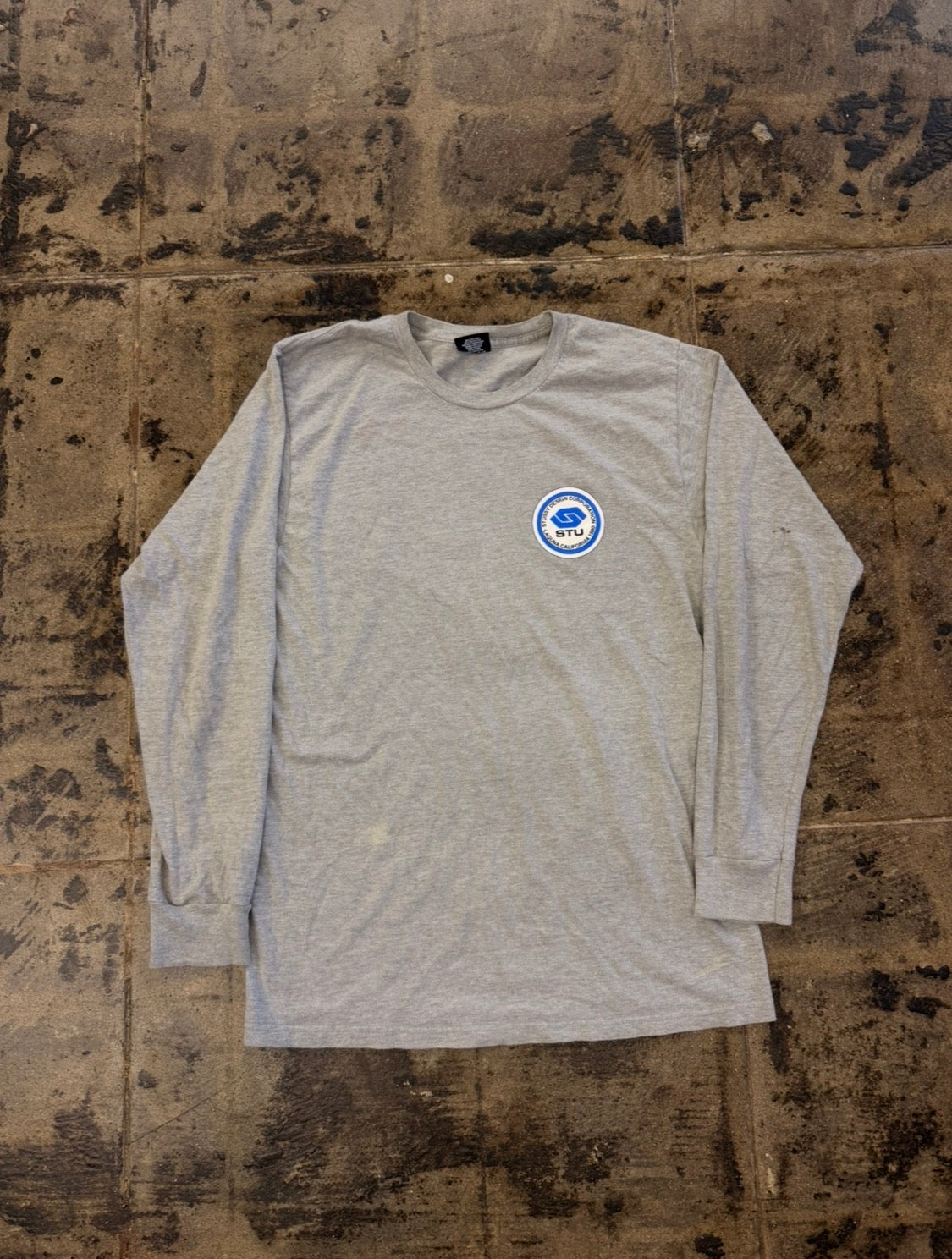 STUSSY INTERNATIONAL GREY L/S