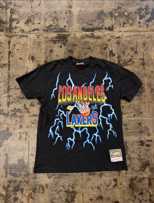 MITCHELL &NESS LA LAKERS TEE