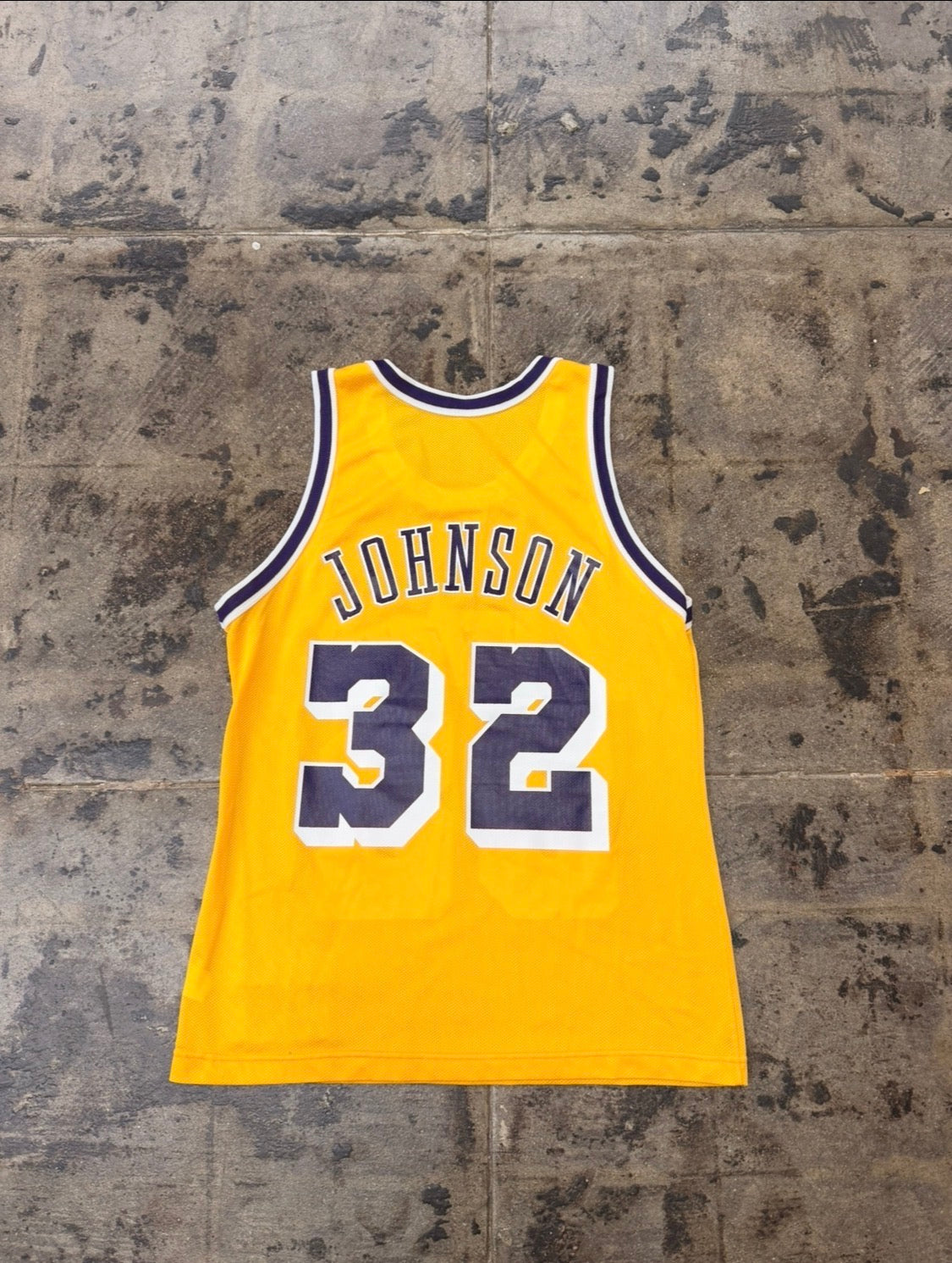 LAKERS CHAMPION MAGIC JOHNSON JERSEY #32