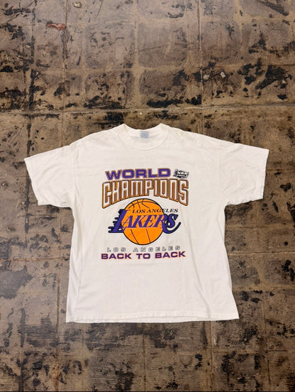 00'/01' LAKERS BACK TO BACK CHAMPIONS TEE