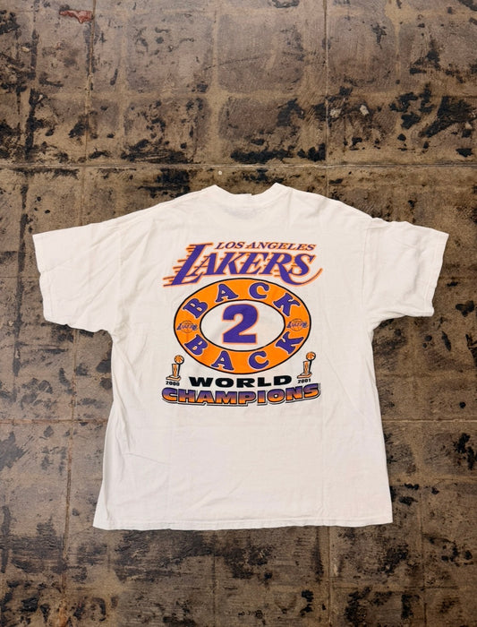 00'/01' LAKERS BACK TO BACK CHAMPIONS TEE