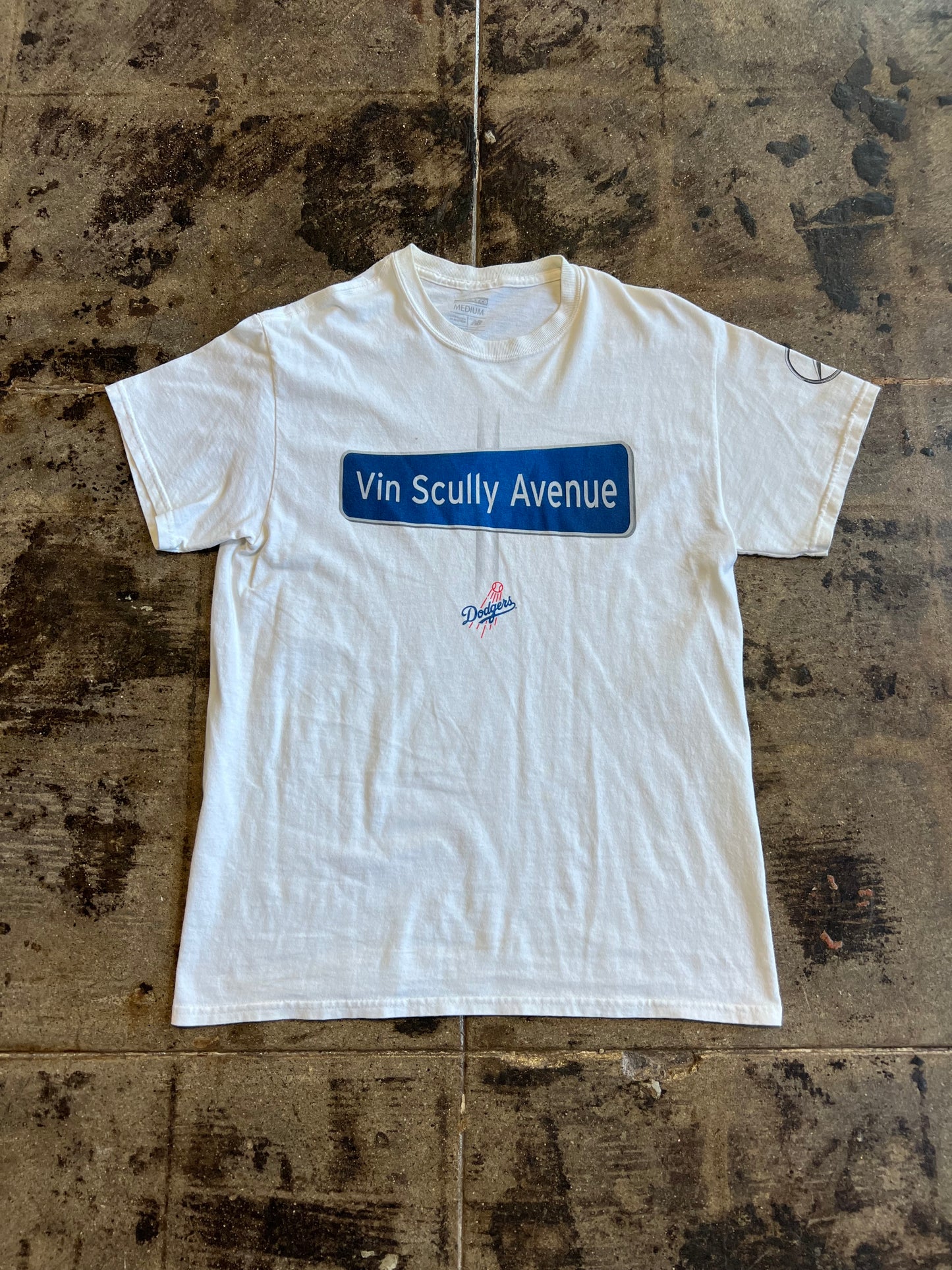 NB LA DODGERS VIN SCULLY AVE TEE