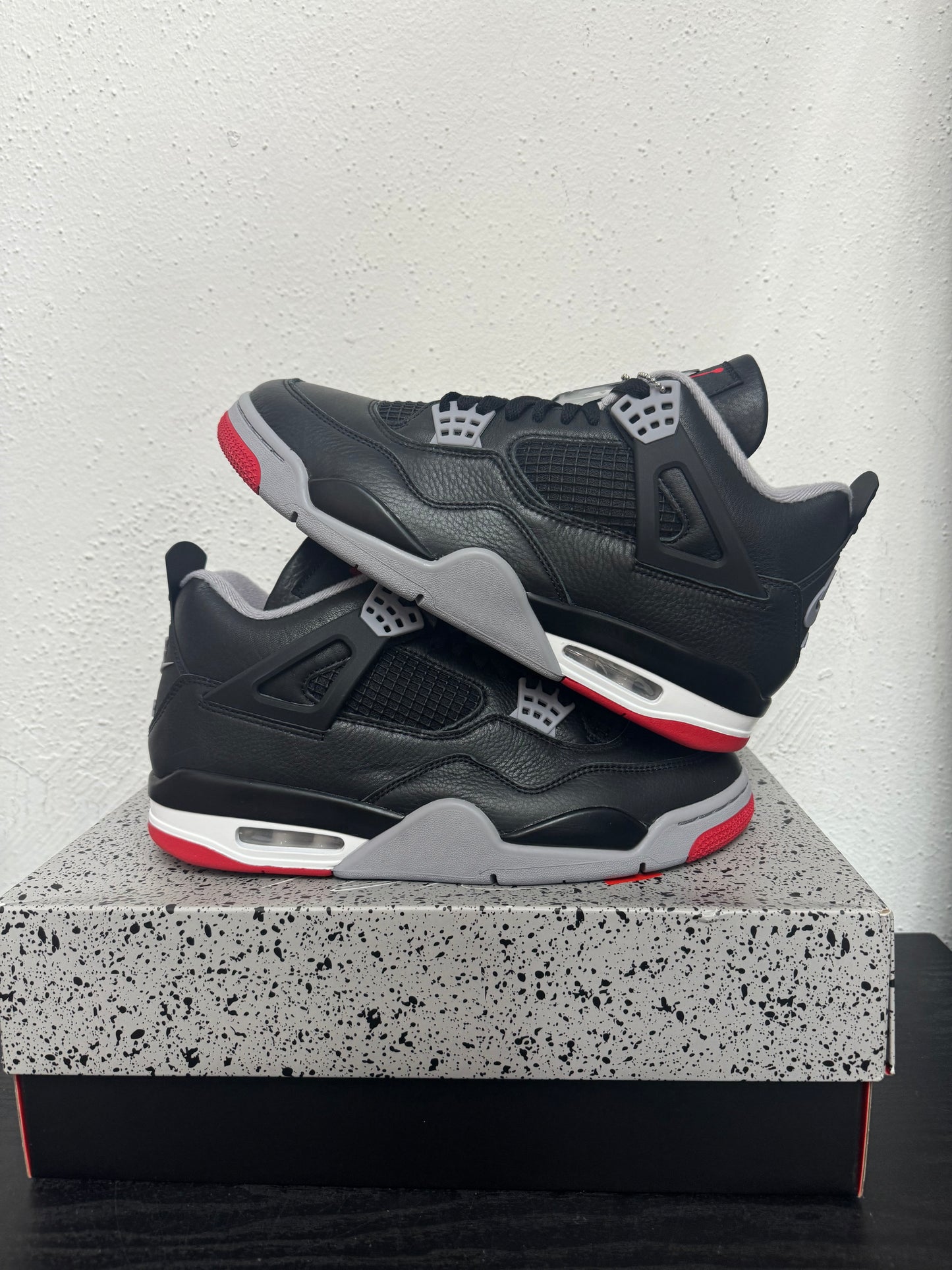 JORDAN 4 REIMAGINED BRED