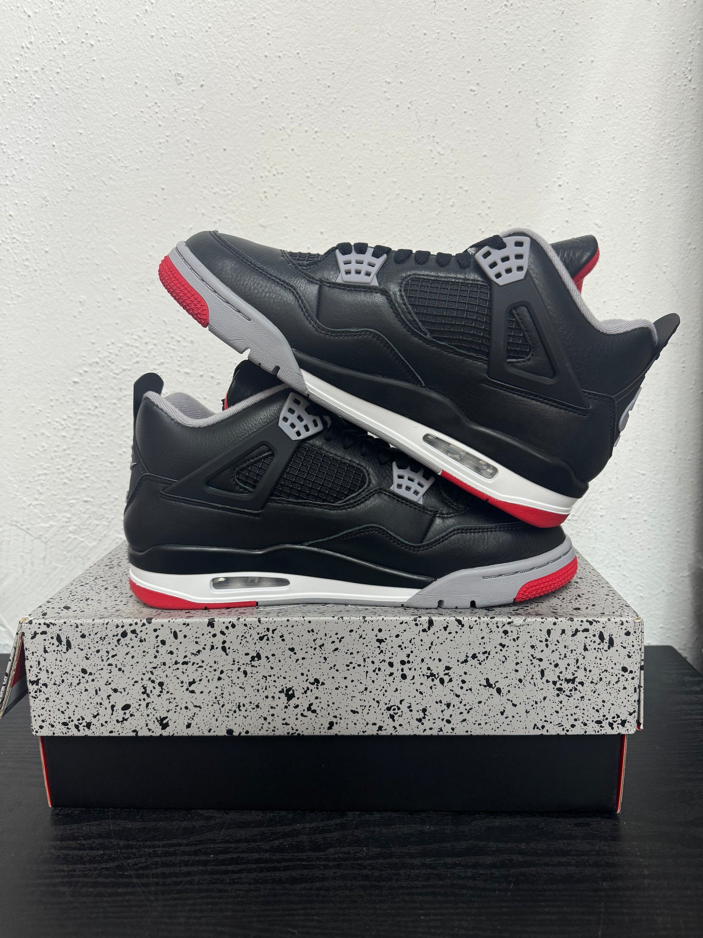 JORDAN 4 REIMAGINED BRED