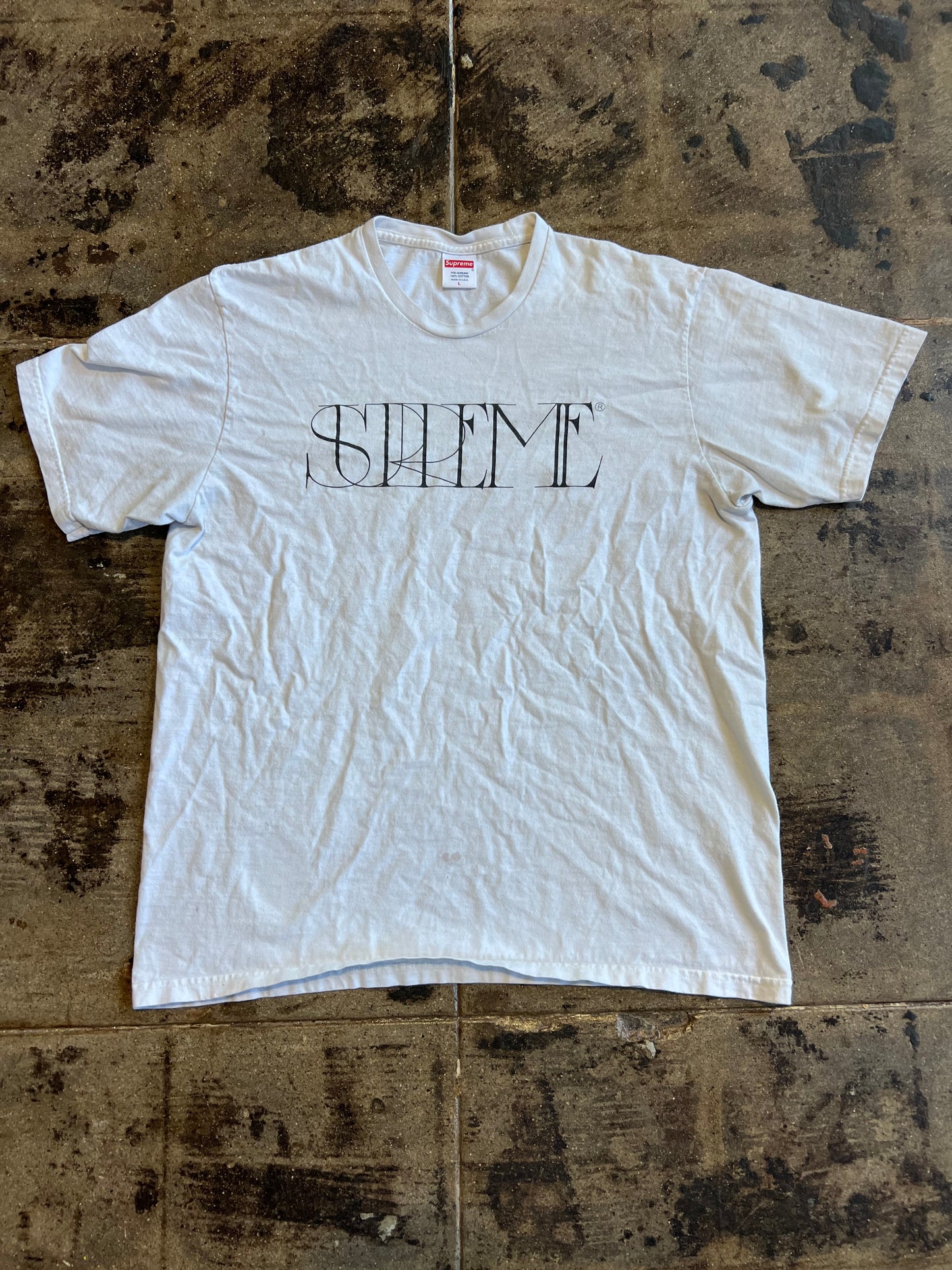 WHITE SUPREME TEE
