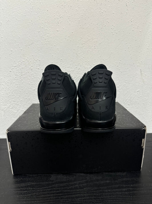 JORDAN 4 BLACK CAT (2025)