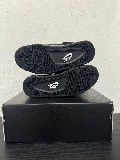 JORDAN 4 BLACK CAT (2025)