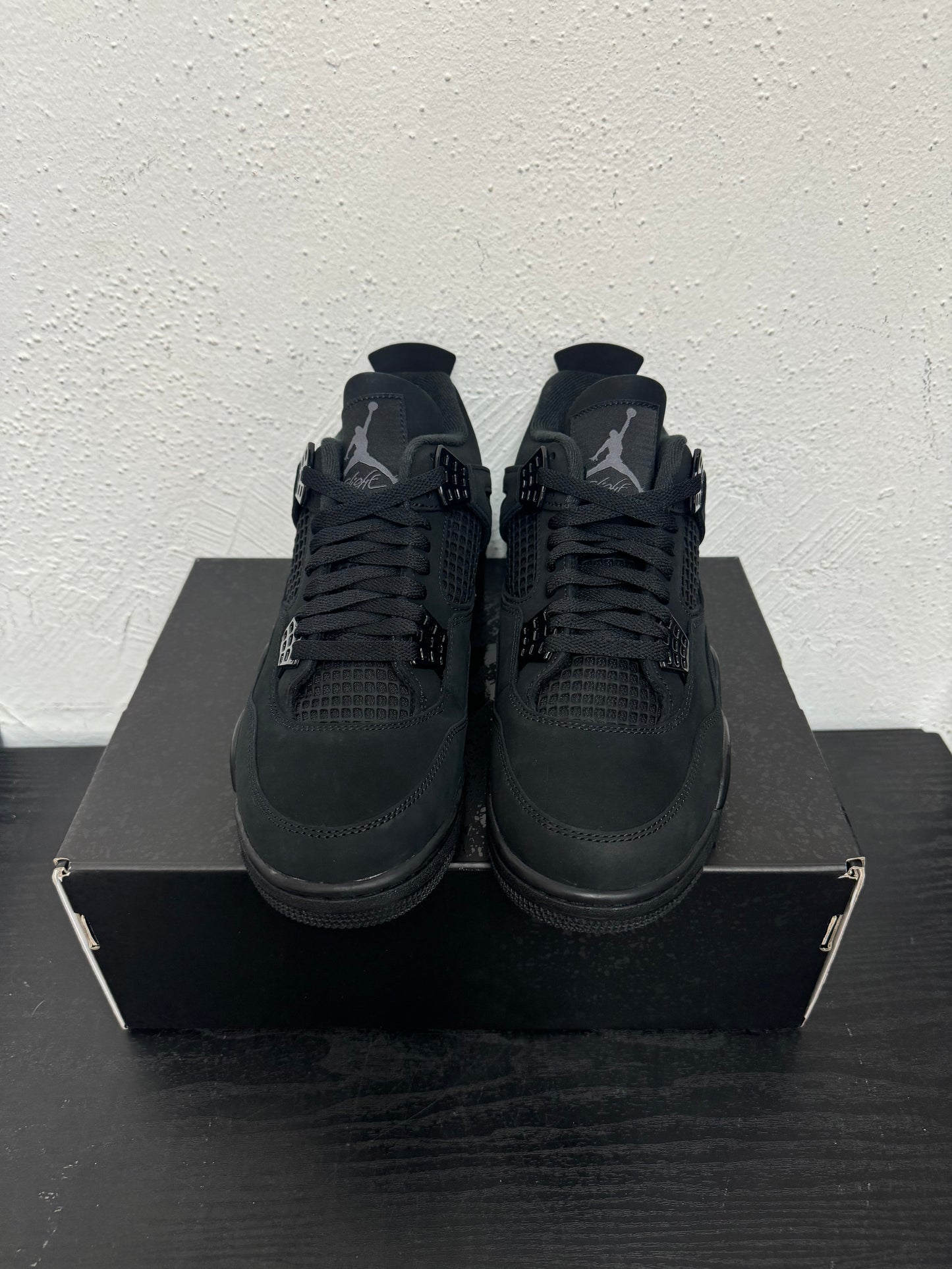 JORDAN 4 BLACK CAT (2025)