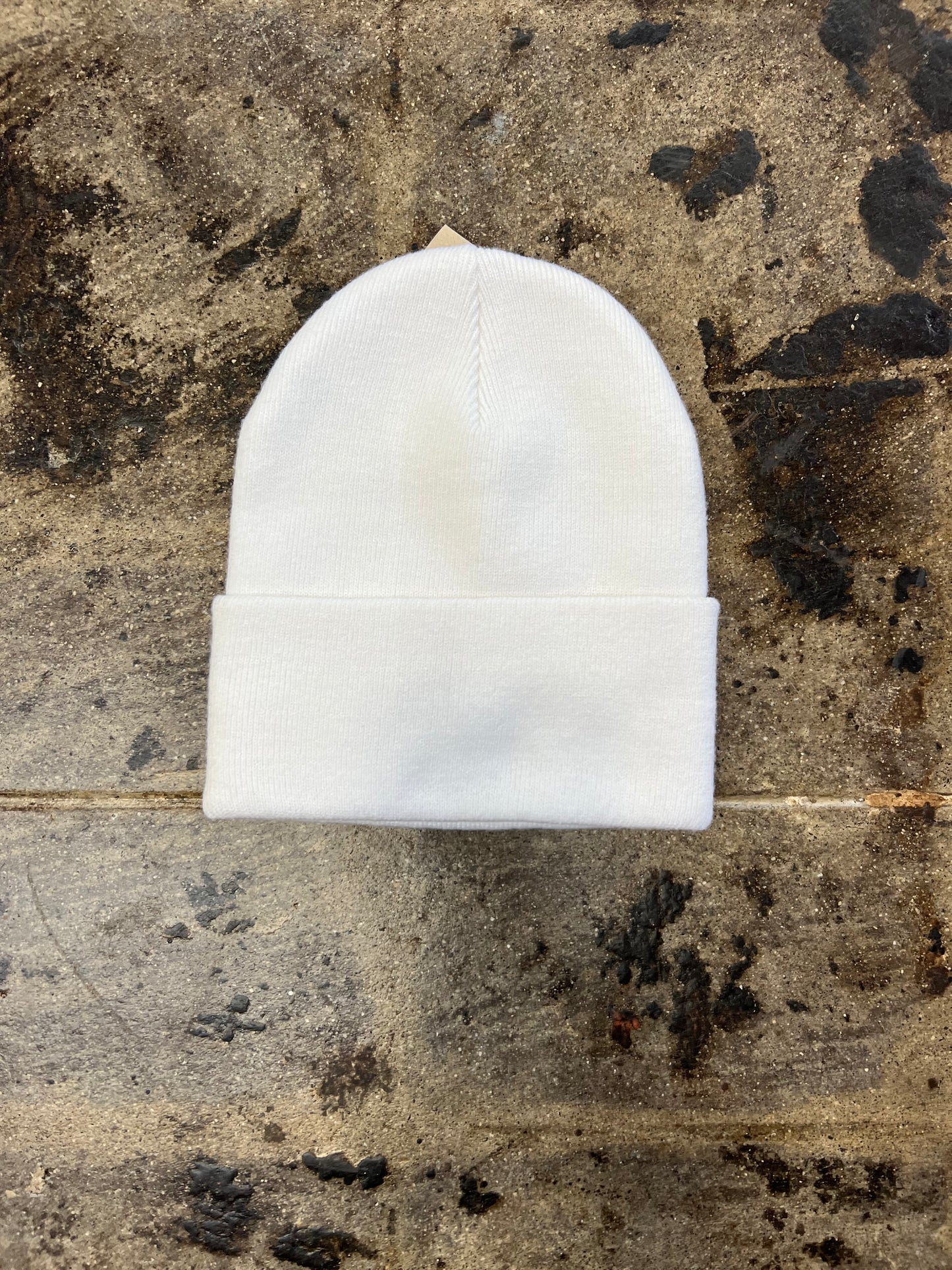 WHITE NIKE BEANIE
