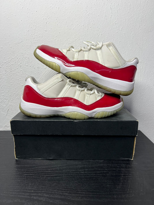 JORDAN 11 LOW CHERRY 2016 (USED)