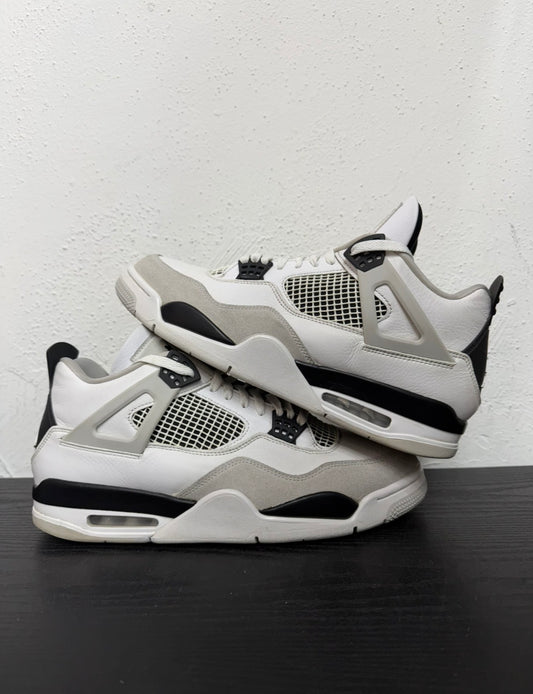 JORDAN 4 MILITARY BLACK (USED) (NB)