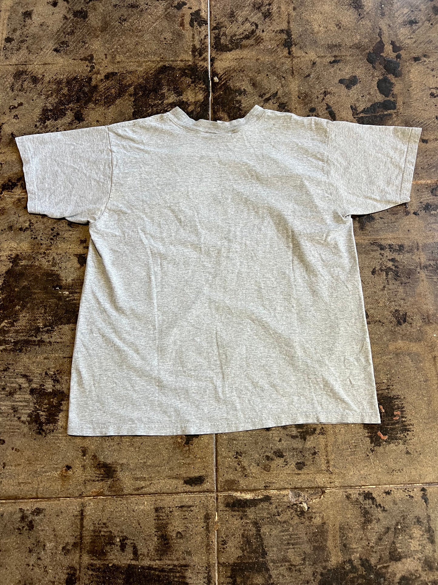 LOONEY TUNES TWEETY GO AWAY TEE