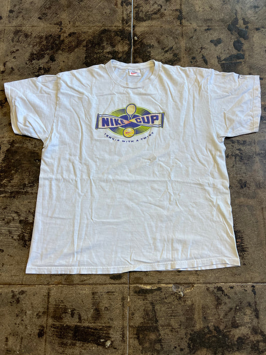 NIKE CUP TENNIS WITH A TWIST TEE