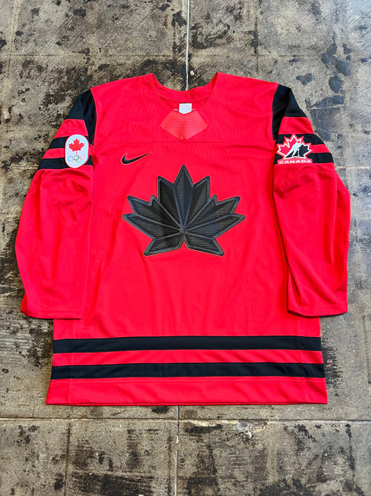 NIKE TEAM CANADA HOCKEY RED JERSEY