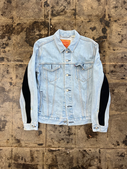DENIM LEVIS JACKET