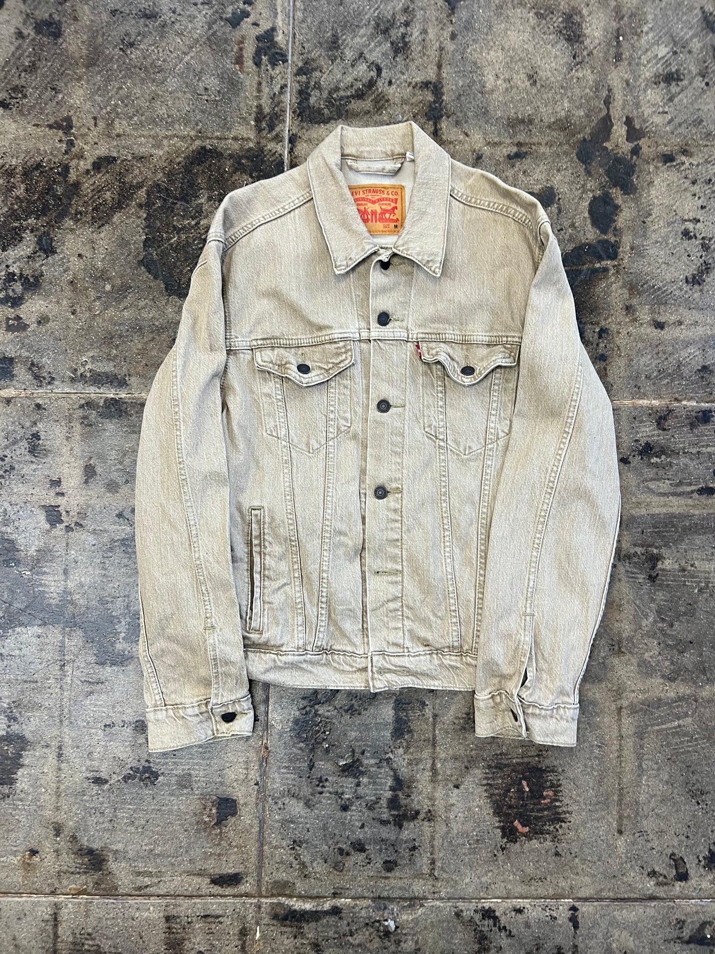 TAN LEVIS JACKET