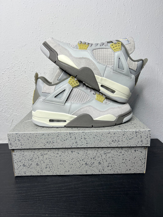 JORDAN 4 CRAFT PHOTON DUST