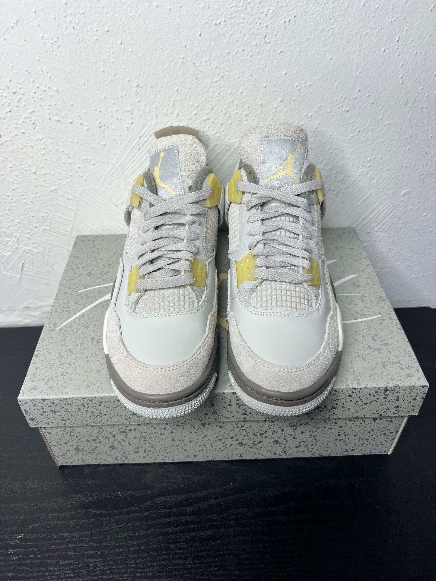 JORDAN 4 CRAFT PHOTON DUST