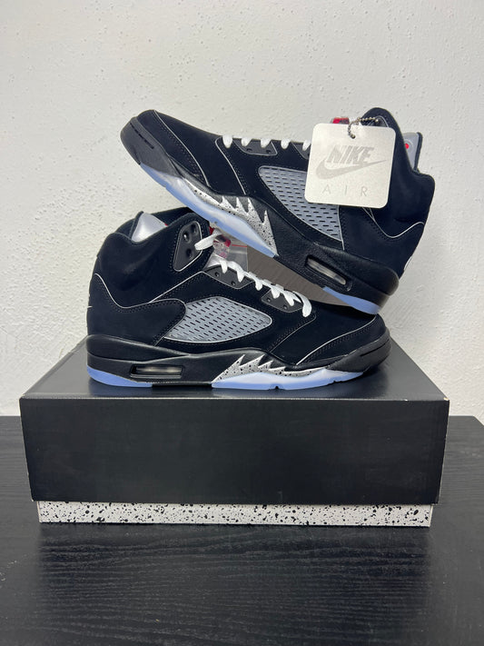 JORDAN 5 METALLIC BLACK REIMAGINED