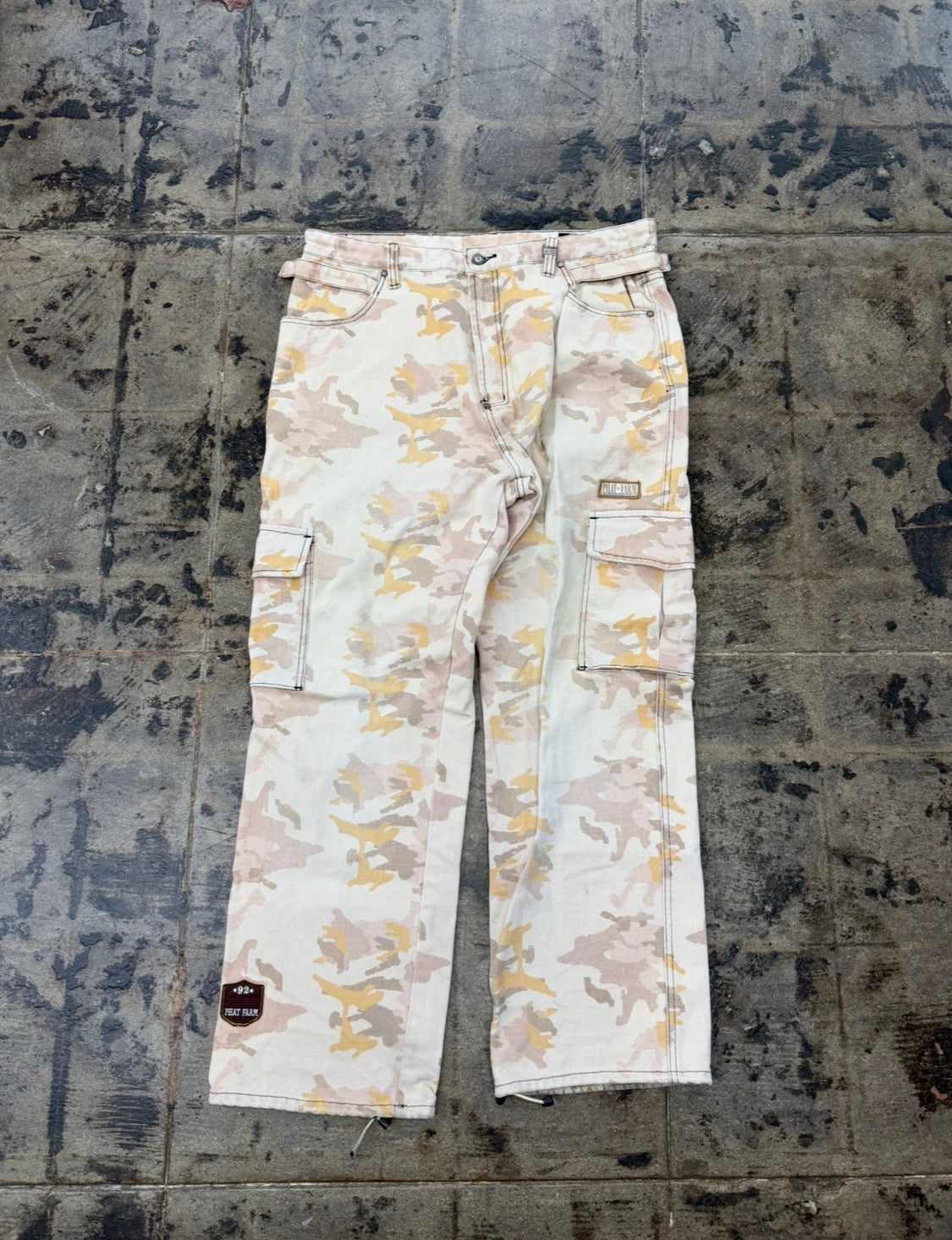 PHAT FARM CAMO CARGO PANTS