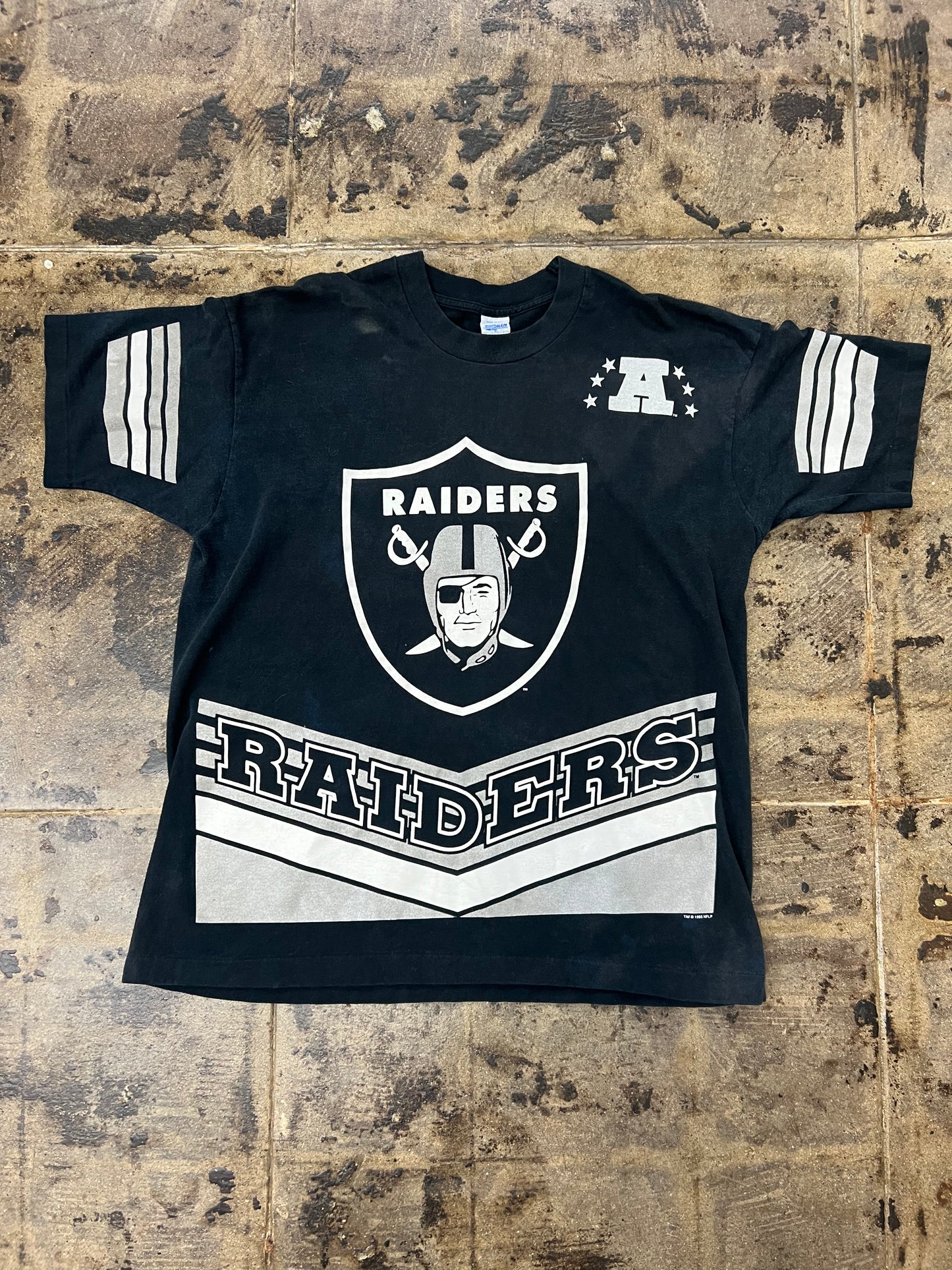 RAIDERS TEE