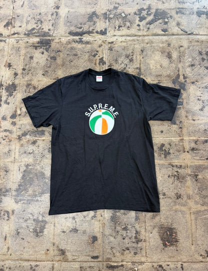 SUPREME LEAGUE BEACH BALL TEE