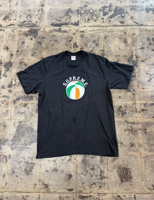 SUPREME LEAGUE BEACH BALL TEE