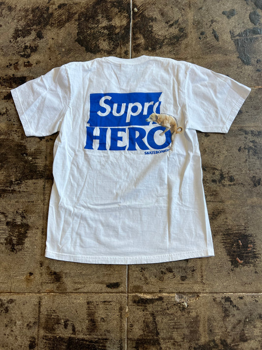 SUPREME ANTIHERO DOG TEE