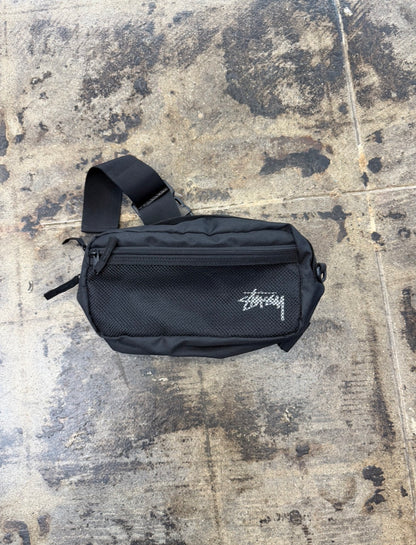 STUSSY BLACK FANNY PACK