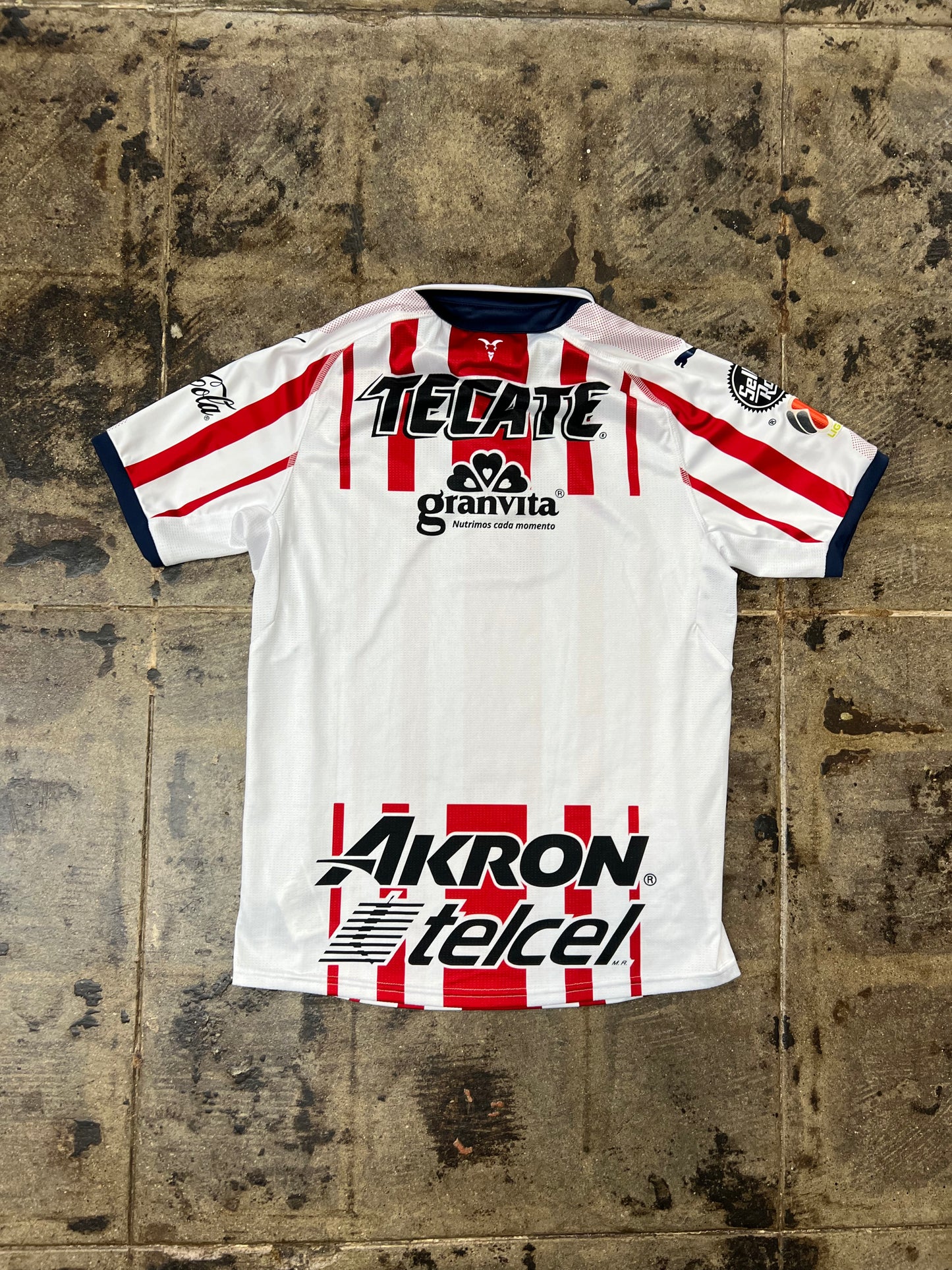 PUMA CHIVAS HOME JERSEY