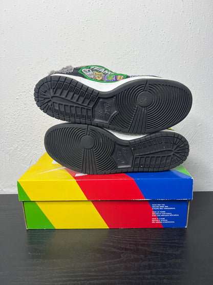 DUNK LOW SB NECKFACE (USED)
