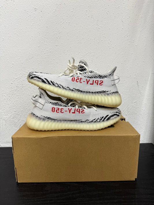 YEEZY 350 ZEBRA (USED)