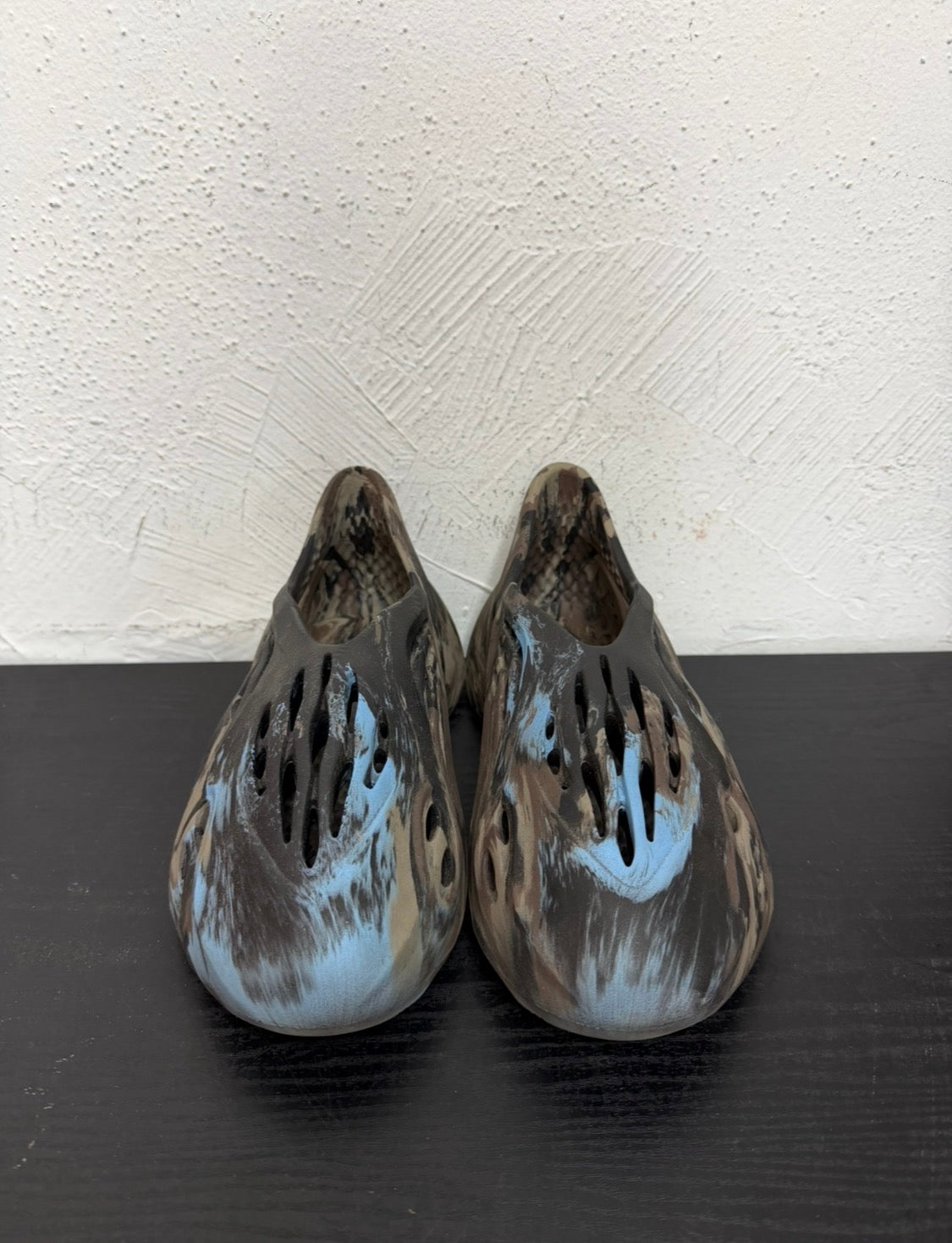 YEEZY FOAM RUNNER MX CINDER (USED, NB)