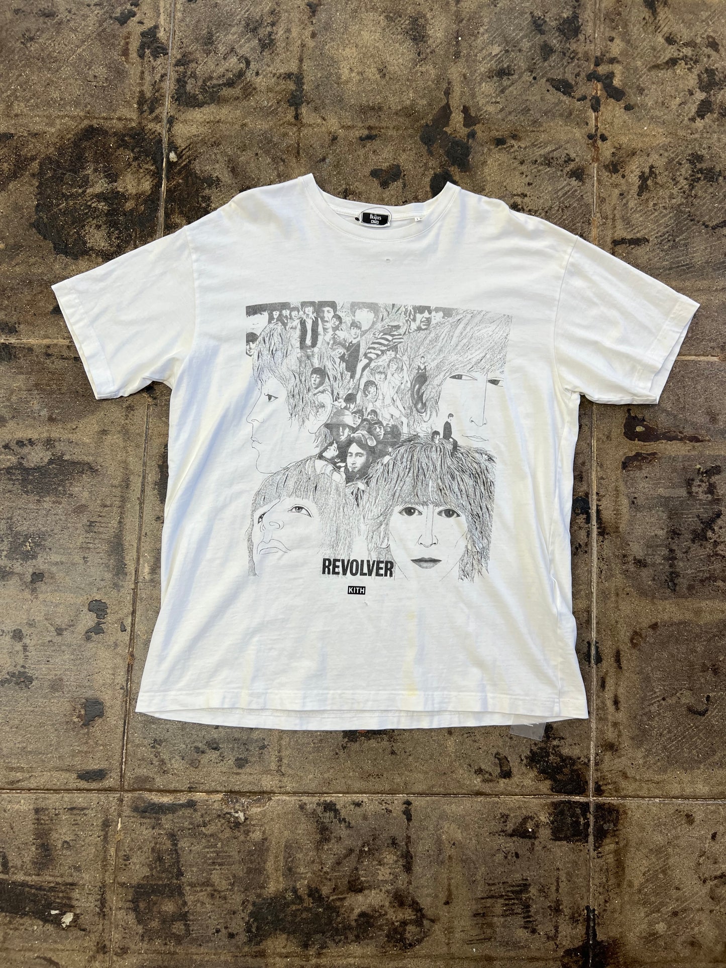 KITH THE BEATLES REVOLVER TEE