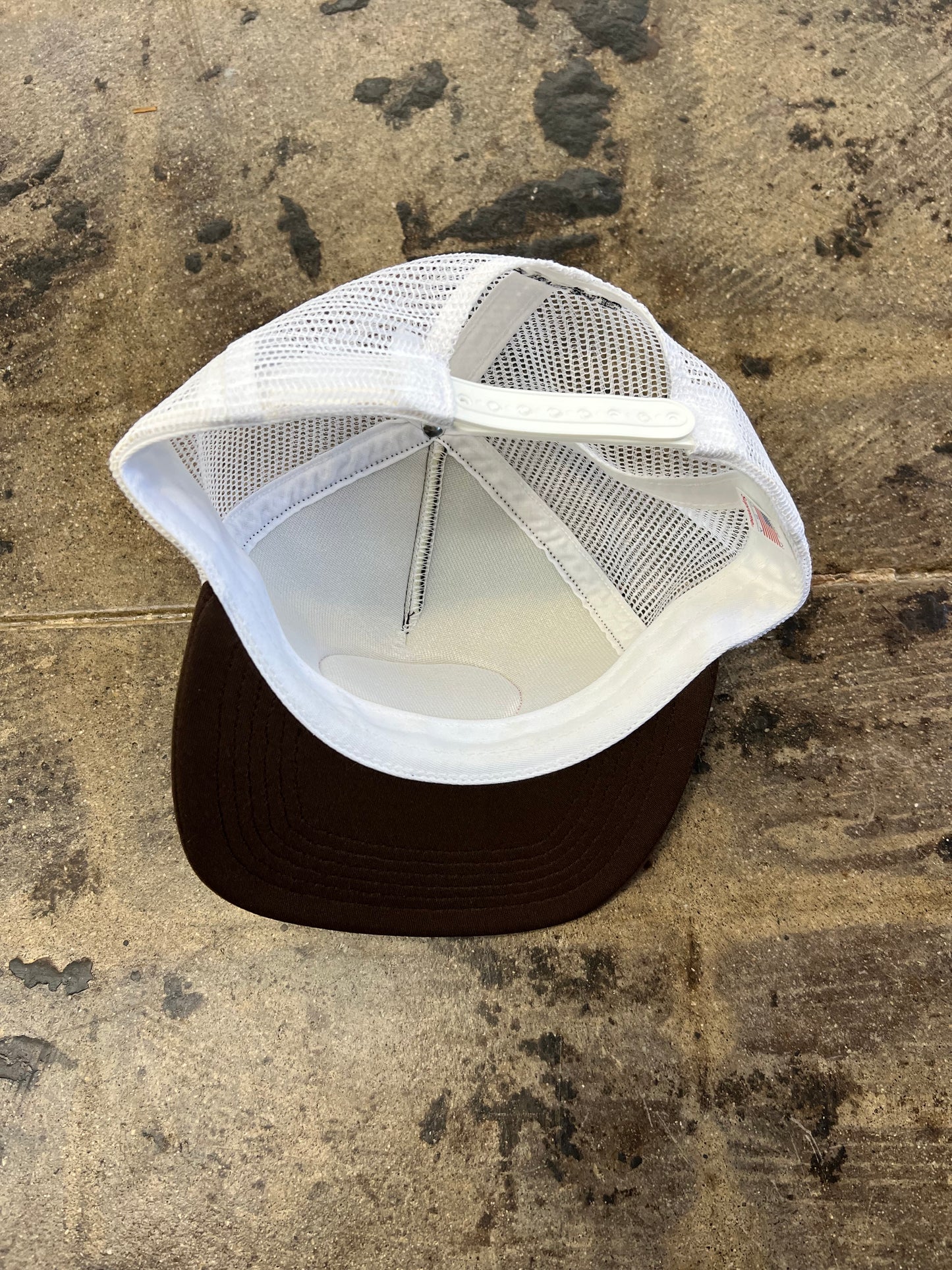 SUPREME AUTHORIZED MESH BACK 5-PANEL