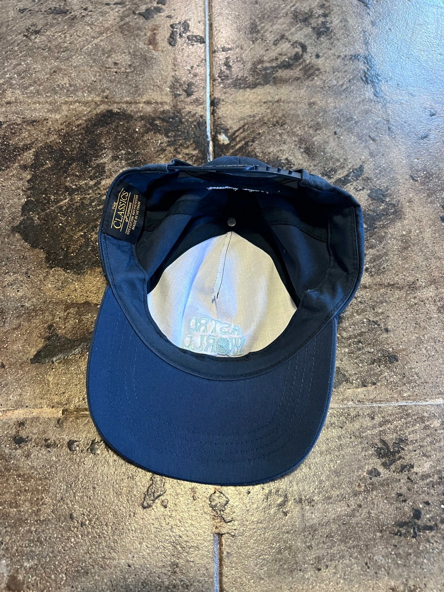 ASTRO WORLD TOUR SNAPBACK