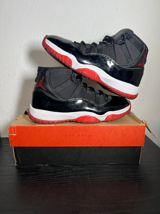 JORDAN 11 BRED (2019) (USED