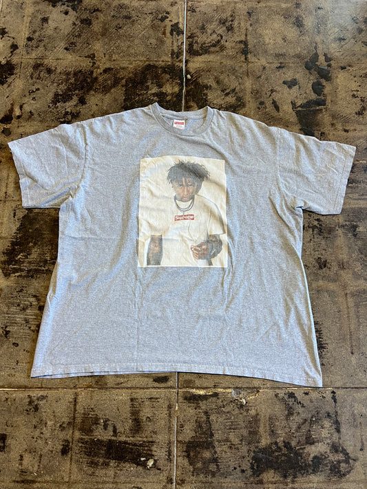 SUPREME NBA YOUNGBOY GREY TEE