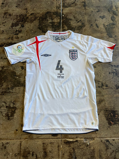 UMBRO 04/06 ENGLAND GERRARD HOME JERSEY