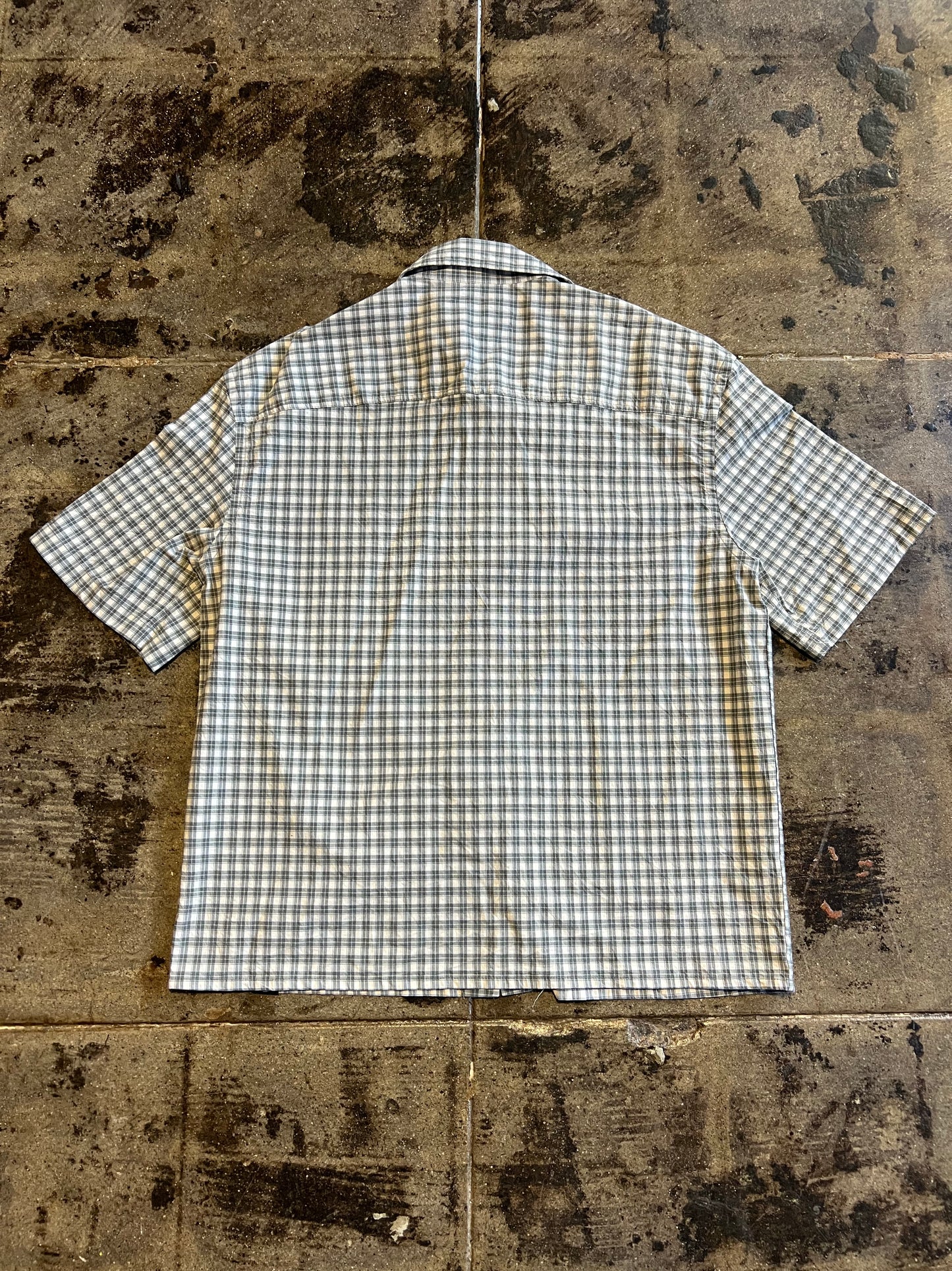 ZARA BUTTON UP