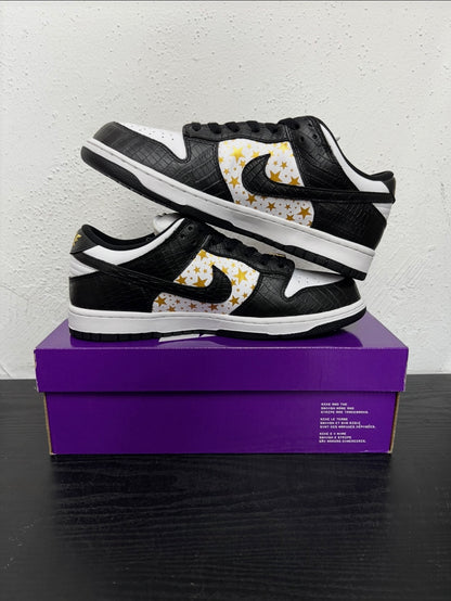 NIKE SB DUNK LOW SUPREME STARS BLACK
