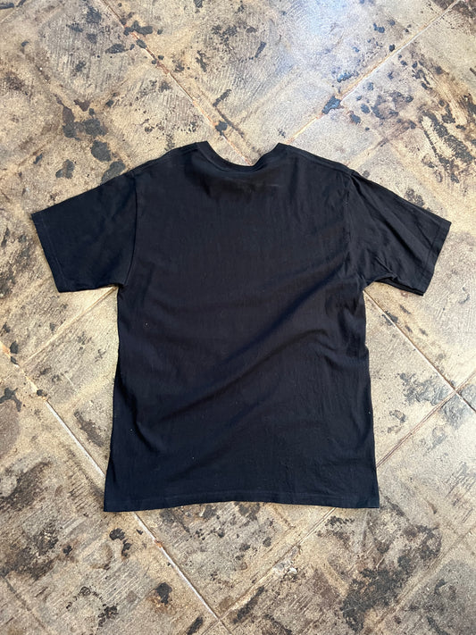 STUSSY MAN TEE