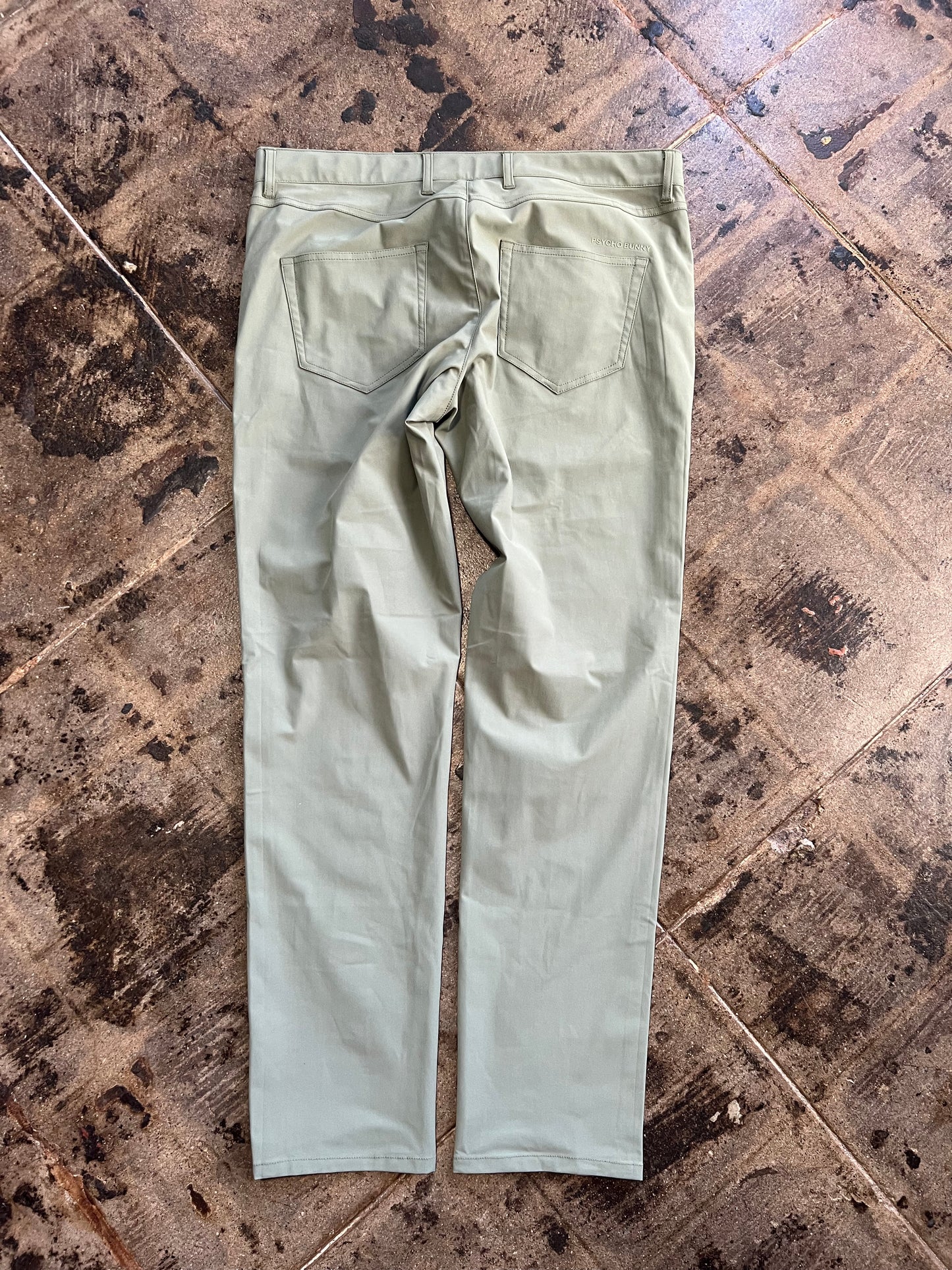 PYSCHO BUNNY GREEN PANT